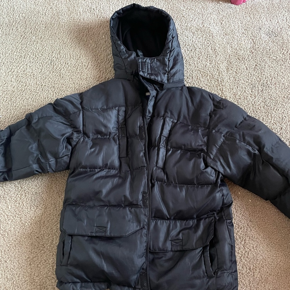 Black puffer winter jacket